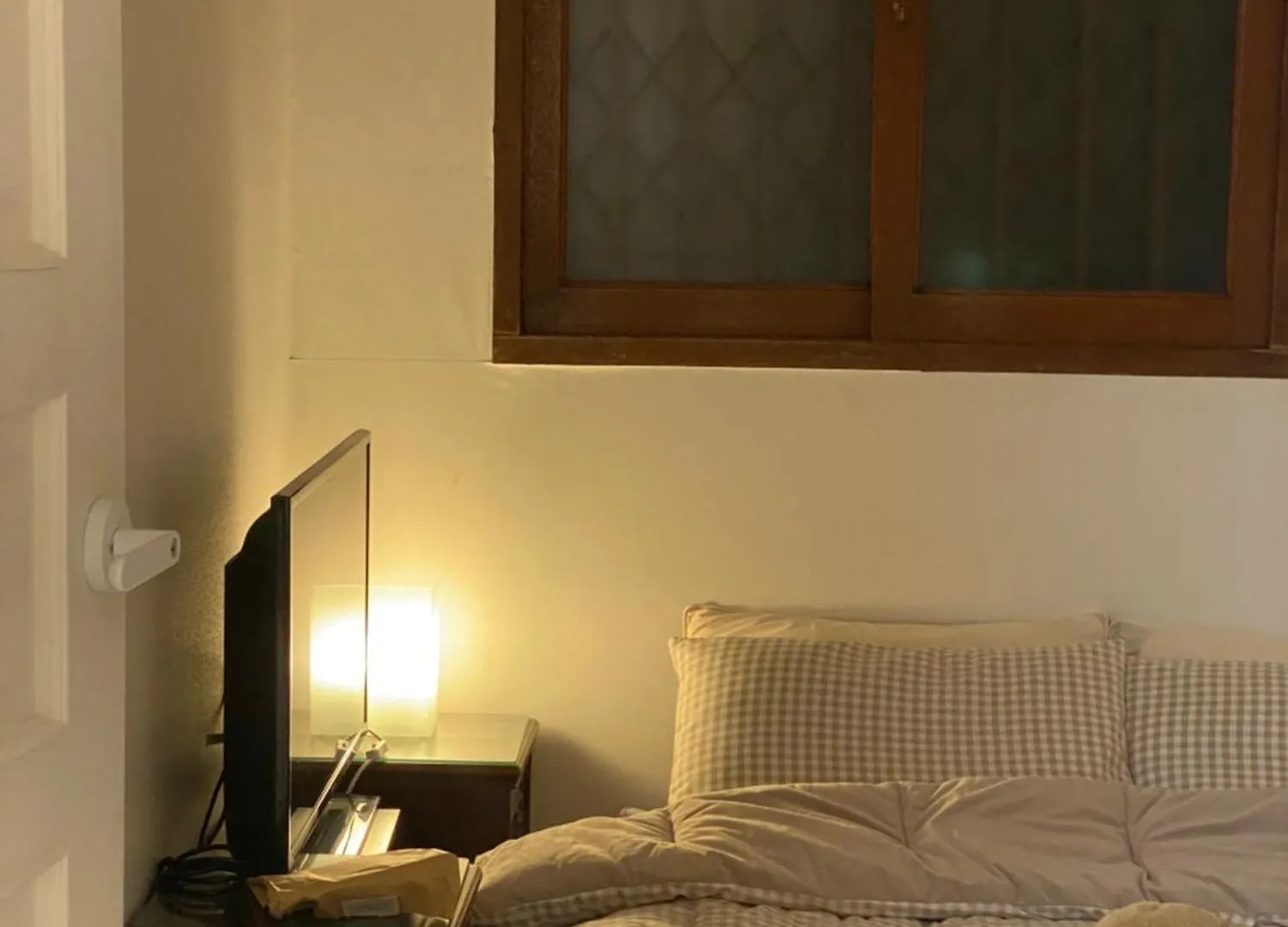 Omok Bridge, 2 Room, Netflix, Youtube Seoul 0*,  South Korea